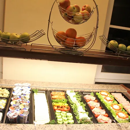 Check Inn Hotel Merseburg-2