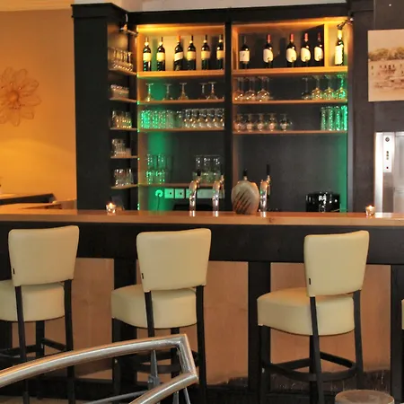 Check Inn Hotel Merseburg-3