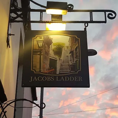 Jacobs Ladder Inn & Brewery-3