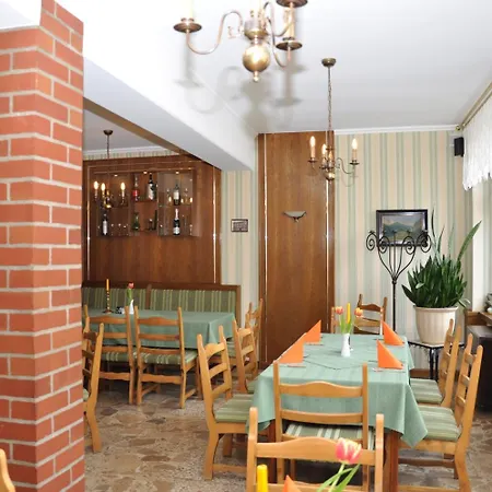 Hotel Goldene Sonne-2