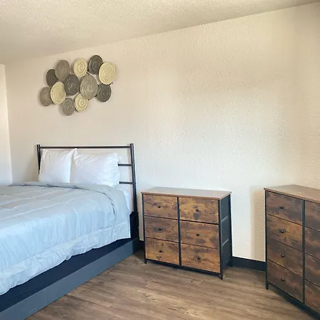 Baker City Motel & Rv-3