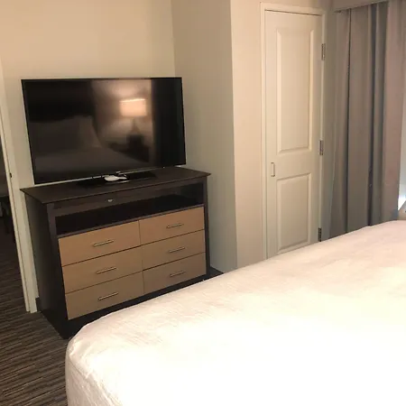 Grandstay Hotel & Suites Rock Valley-3