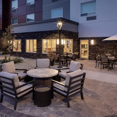 Towneplace Suites By Marriott West Kelowna-2