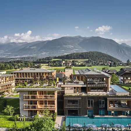 Falkensteiner Hotel Kronplatz - The Leading Hotels Of The World (Adults Only)-3