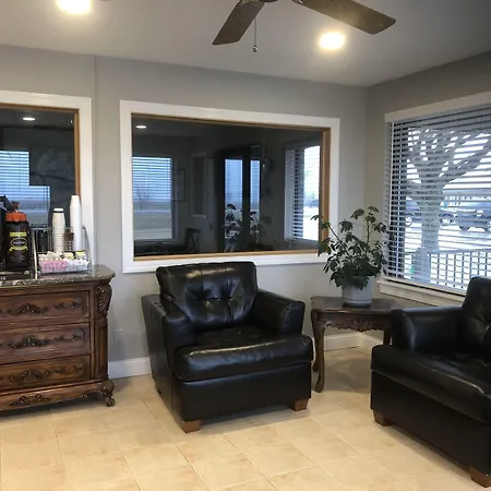 Americas Best Value Inn Onawa-3
