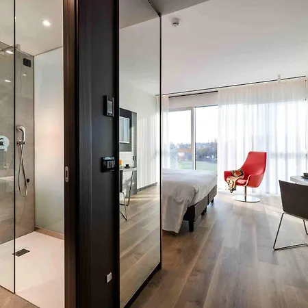 Life Hotel-2