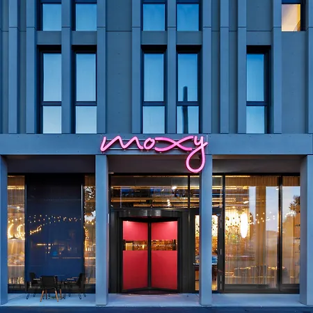 Moxy Bern Expo-2