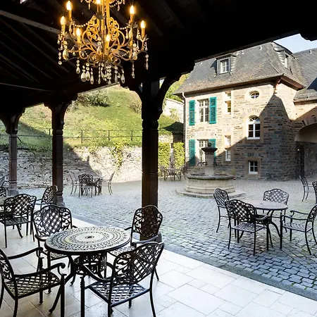 Schloss Lieser, Autograph Collection-2