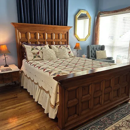 The Blenman Inn-3