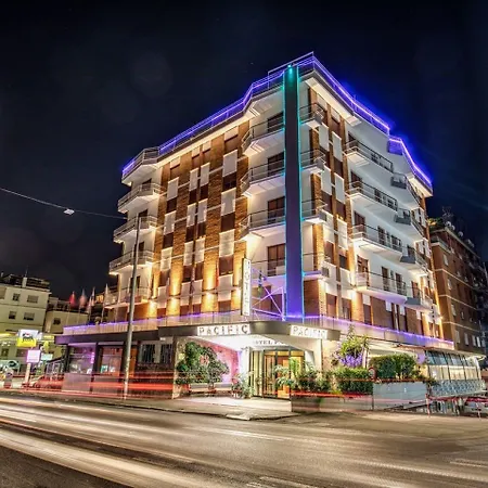 Hotel Pacific-3