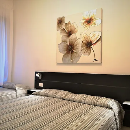 Hotel Rossi-3