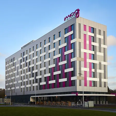 Moxy Birmingham Nec And Airport-3