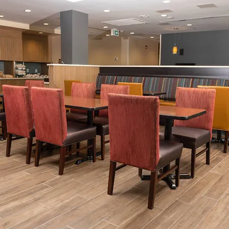 Towneplace Suites By Marriott Petawawa-3