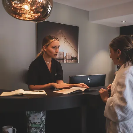 Hotel L'Incomparable & Restaurant Etoile Aix-Les-Bains-3