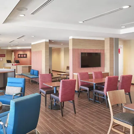 Towneplace Suites By Marriott Medicine Hat-3