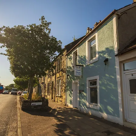 Irvine Riverside Guesthouse-3