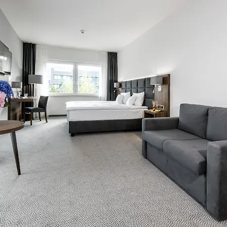 Db Hotel Wroclaw-3