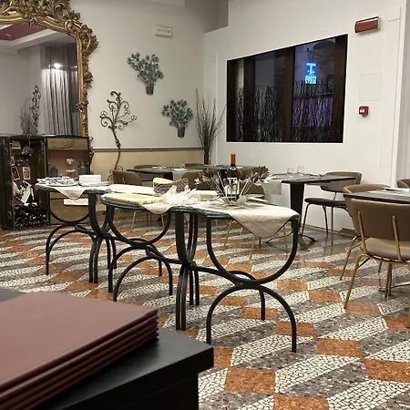 Hotel Roma-3