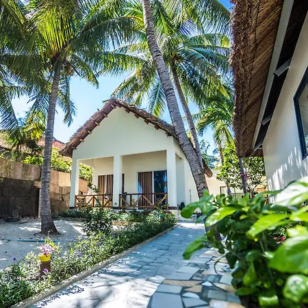 Paradise Resort Doc Let-3