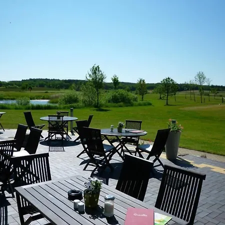 Golfcentrum Schloss Karnitz Rügen-3