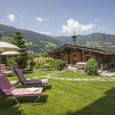 Hotel Riedl im Zillertal-2