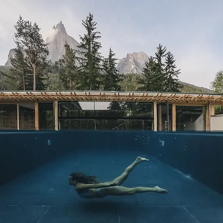 Sensoria Dolomites-3