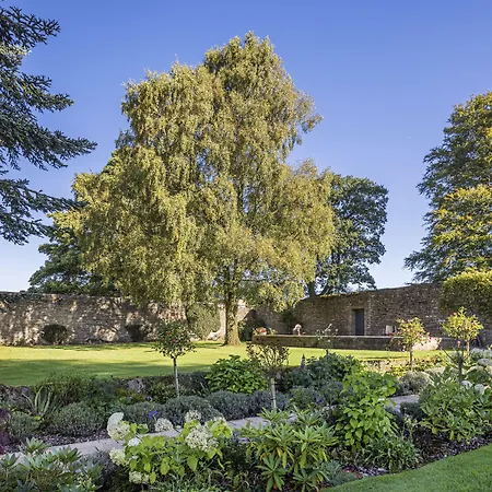 Farlam Hall Hotel & Restaurant-3