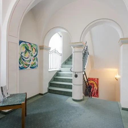 Hotel Am Schloss-3