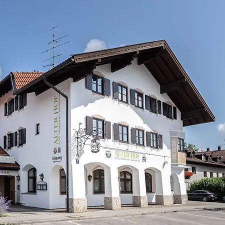 Alter Hof-2
