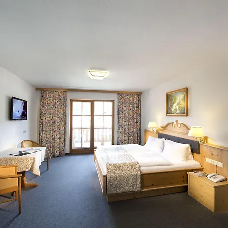 Hotel Wiesenegg-3