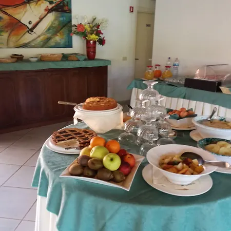 Hotel Residence Villa San Giovanni-3
