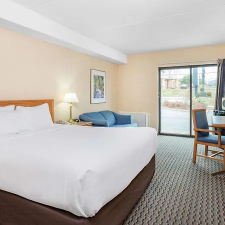 Travelodge By Wyndham Bridgewater-3