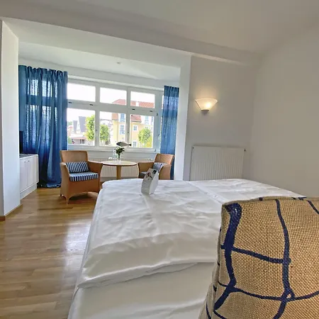 Pension Am Meer-3