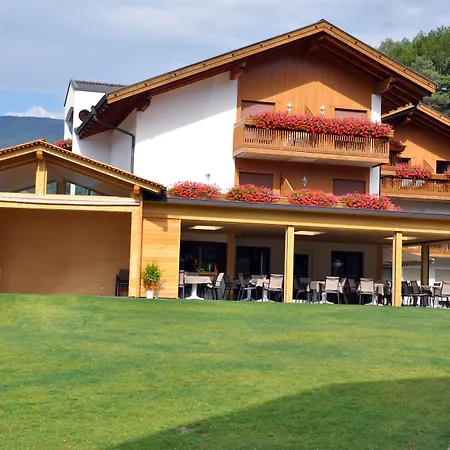Hotel Foehrenhof-2