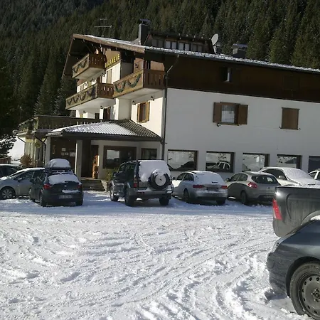 Hotel Bucaneve-3