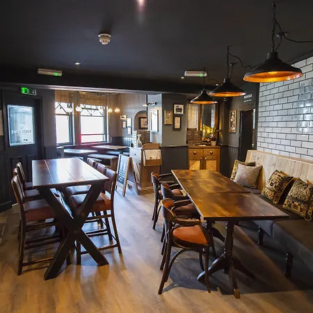 Kings Arms Hotel-3