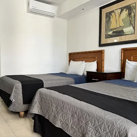 Zona Dorada Suites-2