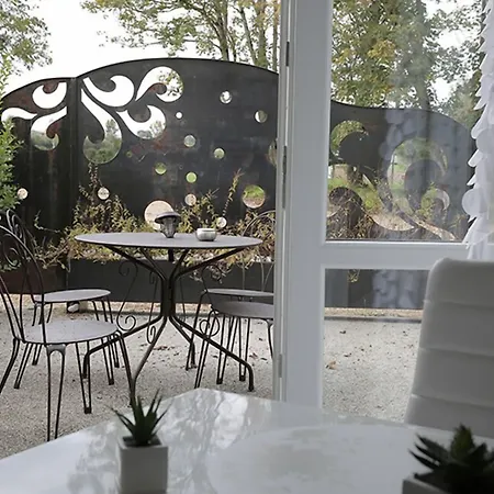 Le Domaine Du Chene Vert-3