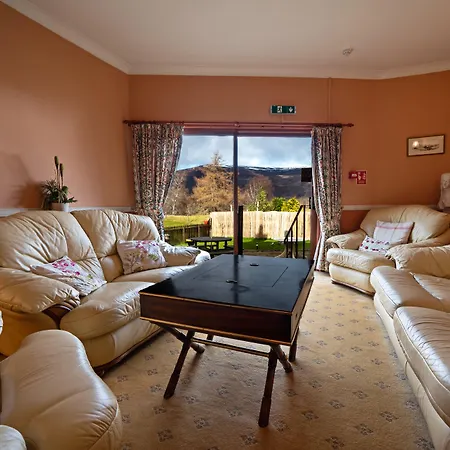The Rowan Tree Country Hotel-3