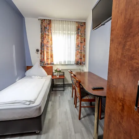 Hotel Stern-3