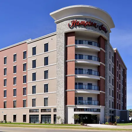Hampton Inn Cedar Falls Downtown, Ia-3