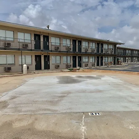 Rodeway Inn Midland South-2