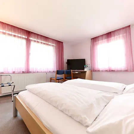Hotel Albblick Bad Boll-2