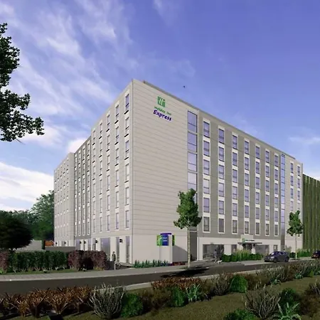 Holiday Inn Express - Duesseldorf Airport-3