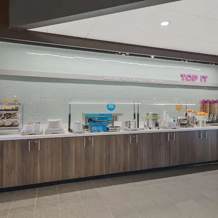 Tru By Hilton Greensboro, Nc-3