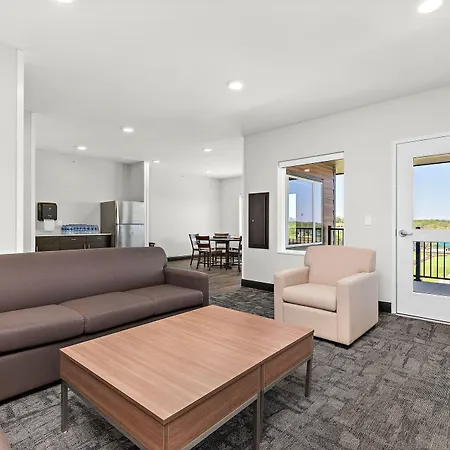 Holiday Inn Express Kansas City North - Parkville By Ihg-2