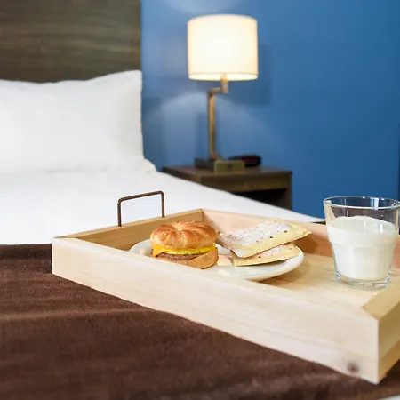 My Place Hotel-East Moline/Quad Cities, Il-2