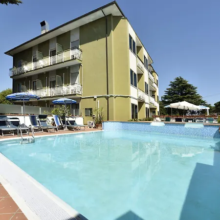 Hotel Diano Marina Mhotelsgroup-3
