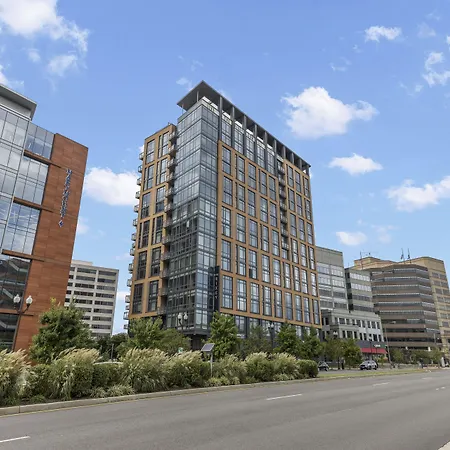 Placemakr Marymount Ballston-3