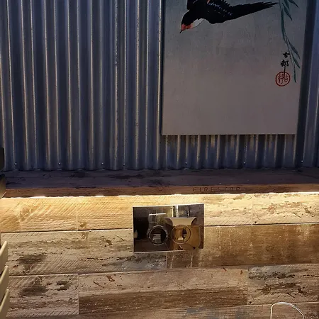 The Waterside Bar Rooms & Restaurant-3